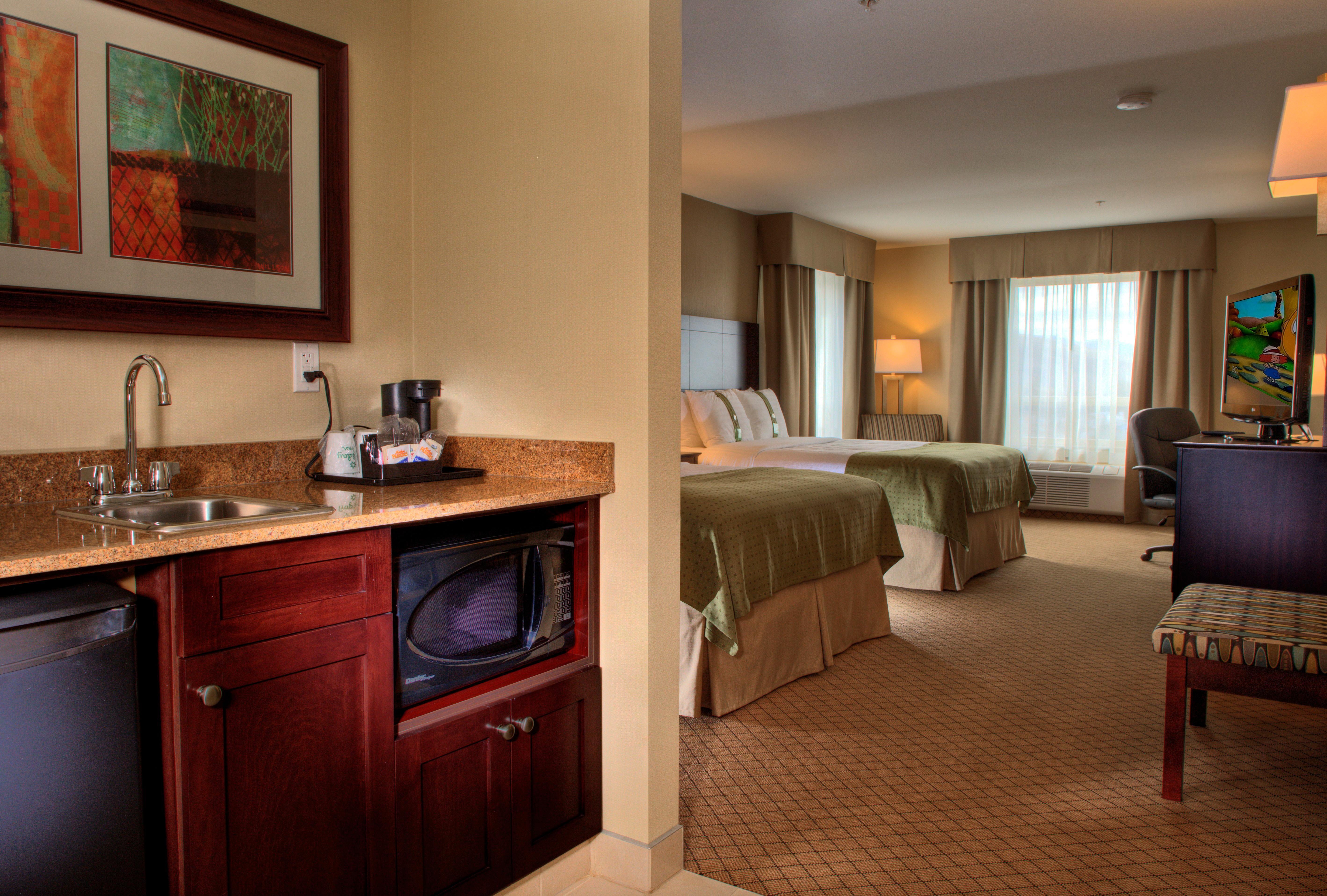 Holiday Inn Hotel And Suites-Kamloops By Ihg Exterior foto