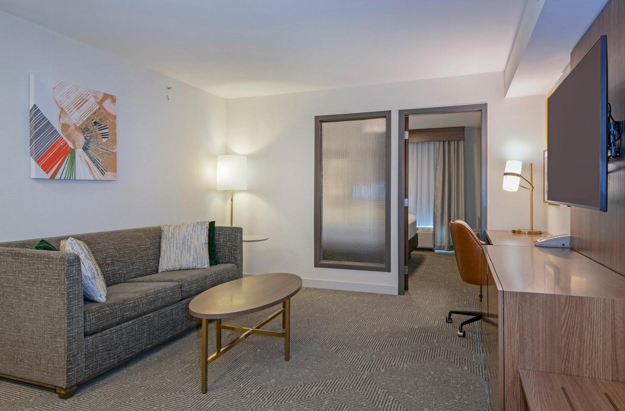 Holiday Inn Hotel And Suites-Kamloops By Ihg Exterior foto